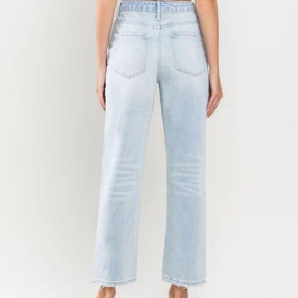 Vervet NWT High Rise Light Wash Distressed Straight Jeans, 100% Cotton - Picture 2 of 9